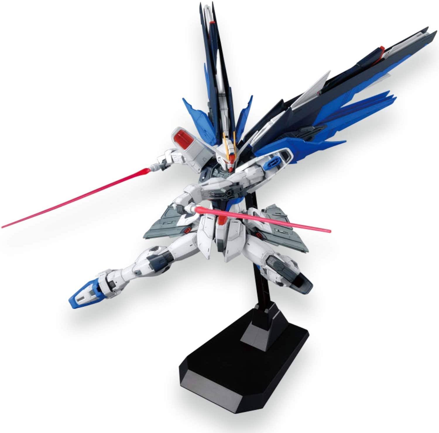 Bandai Gundam mg 1/100 Freedom Ver.2.0