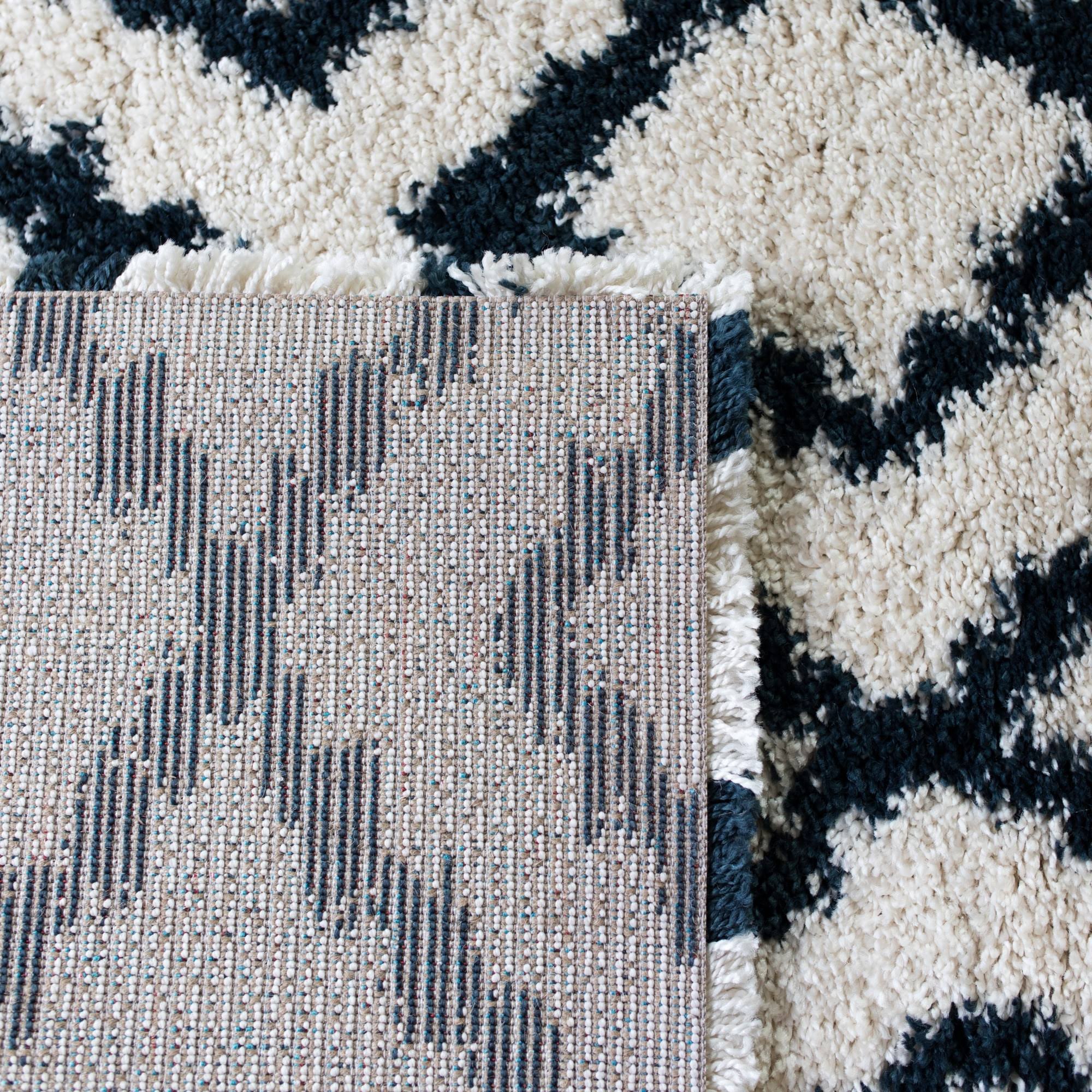 Ruba Diamond Shag Area Rug - 5&3x22 x 7& - White