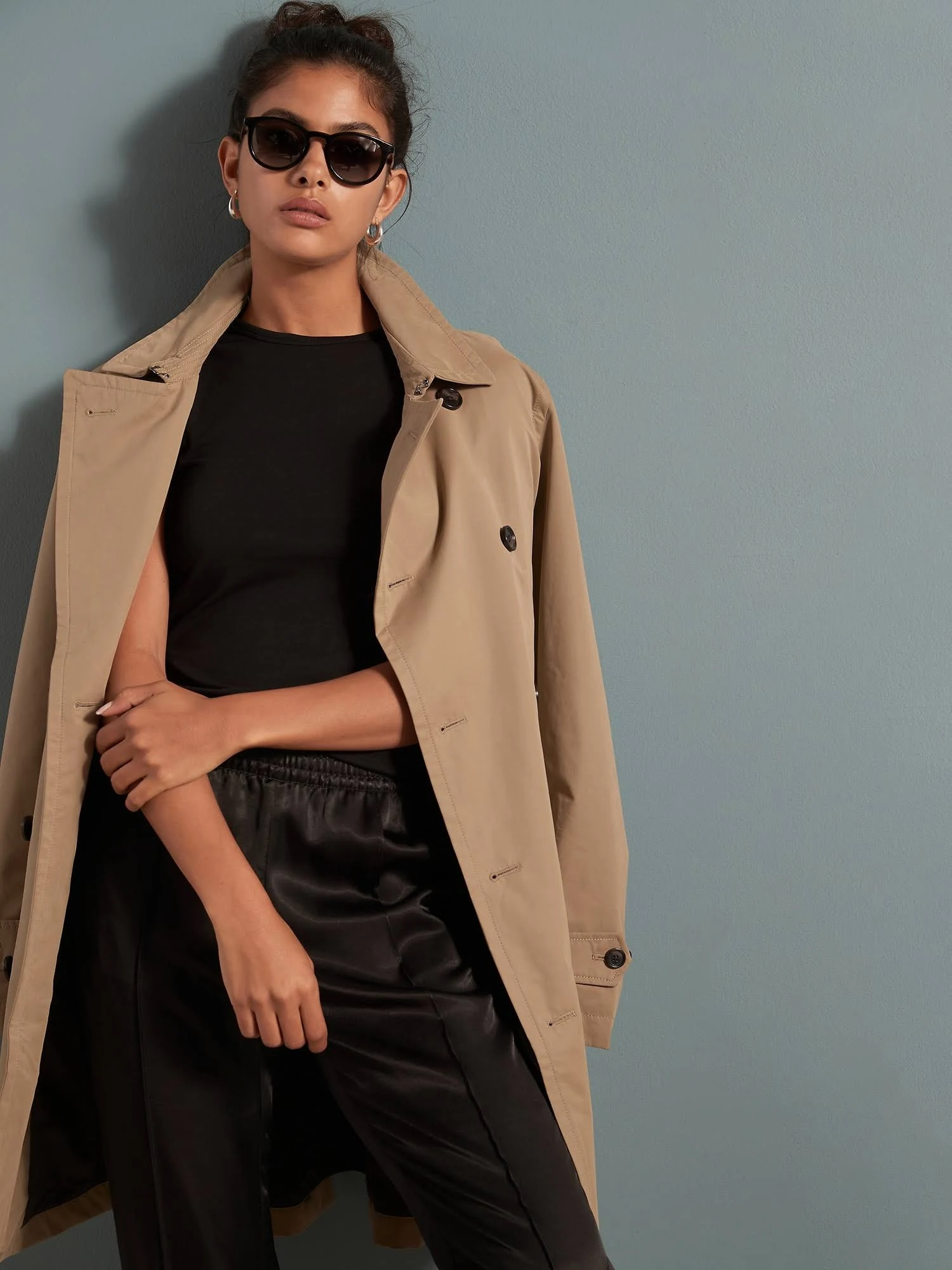 Banana Republic Women's Contour T-Shirt Black Size XXL