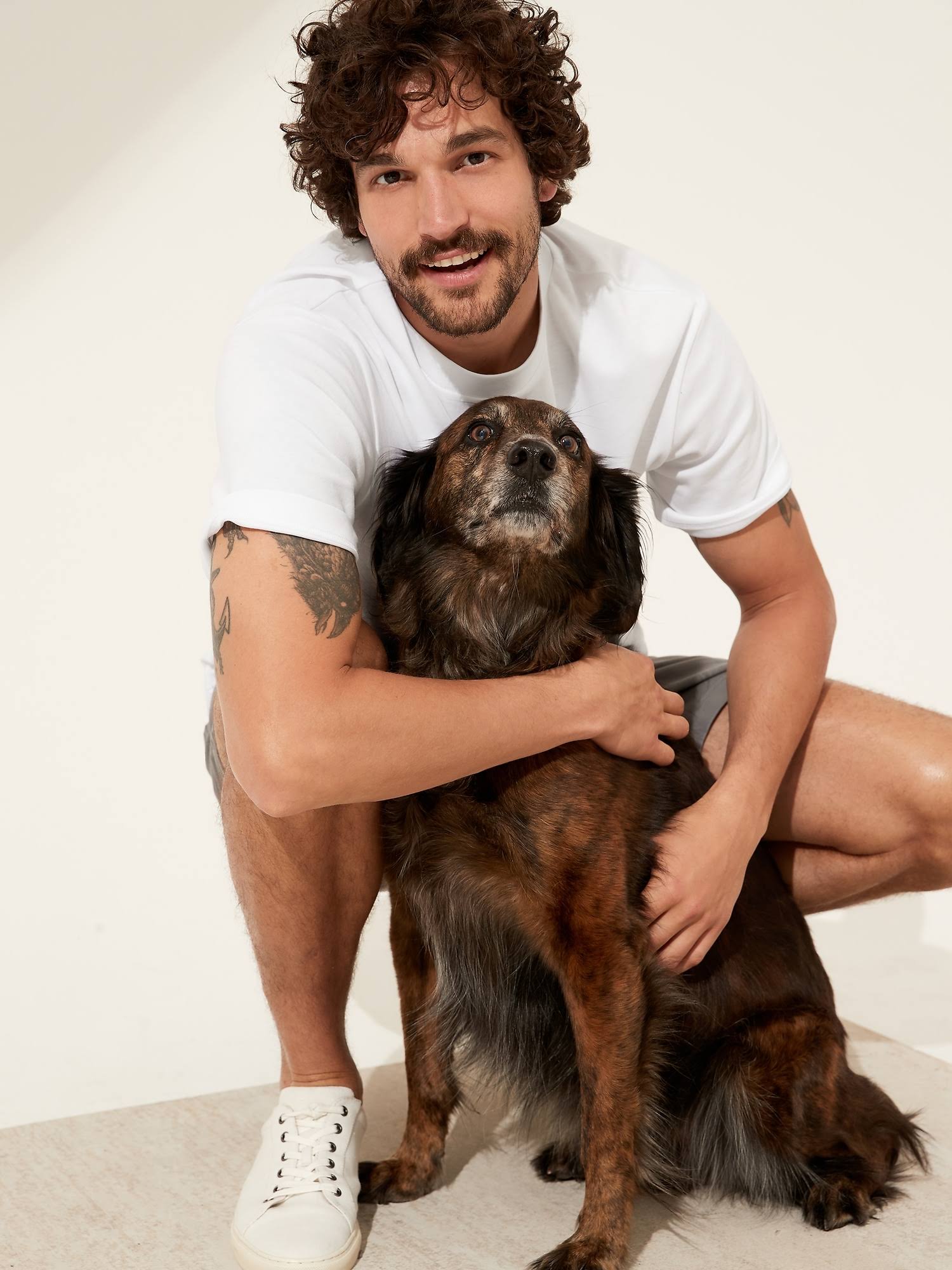 Banana Republic Men's BR Sport Organic High Crew-Neck T-Shirt Winter White Tall Size M