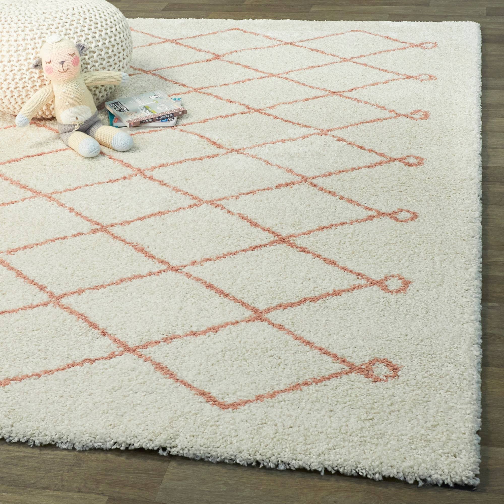 BALTA Mabelle Cream/Pink 5 ft. x 7 ft. Trellis Shag Area Rug