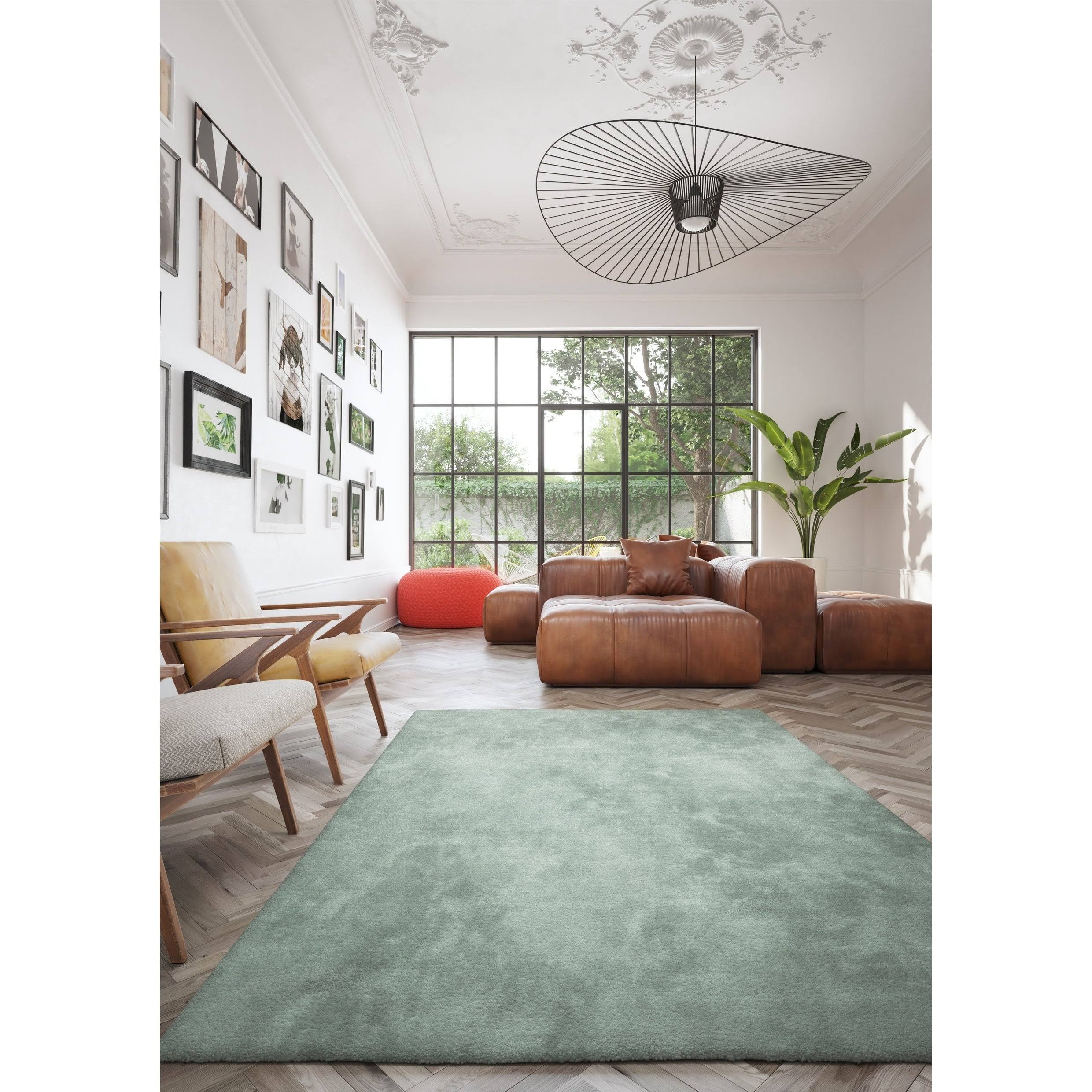 Layton Green Area Rug - 6&6x22 x 9&6x22
