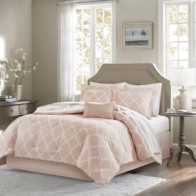 Reversible Comforter Set Size: Full Comforter + 8 Additional Pieces, Color: Peach