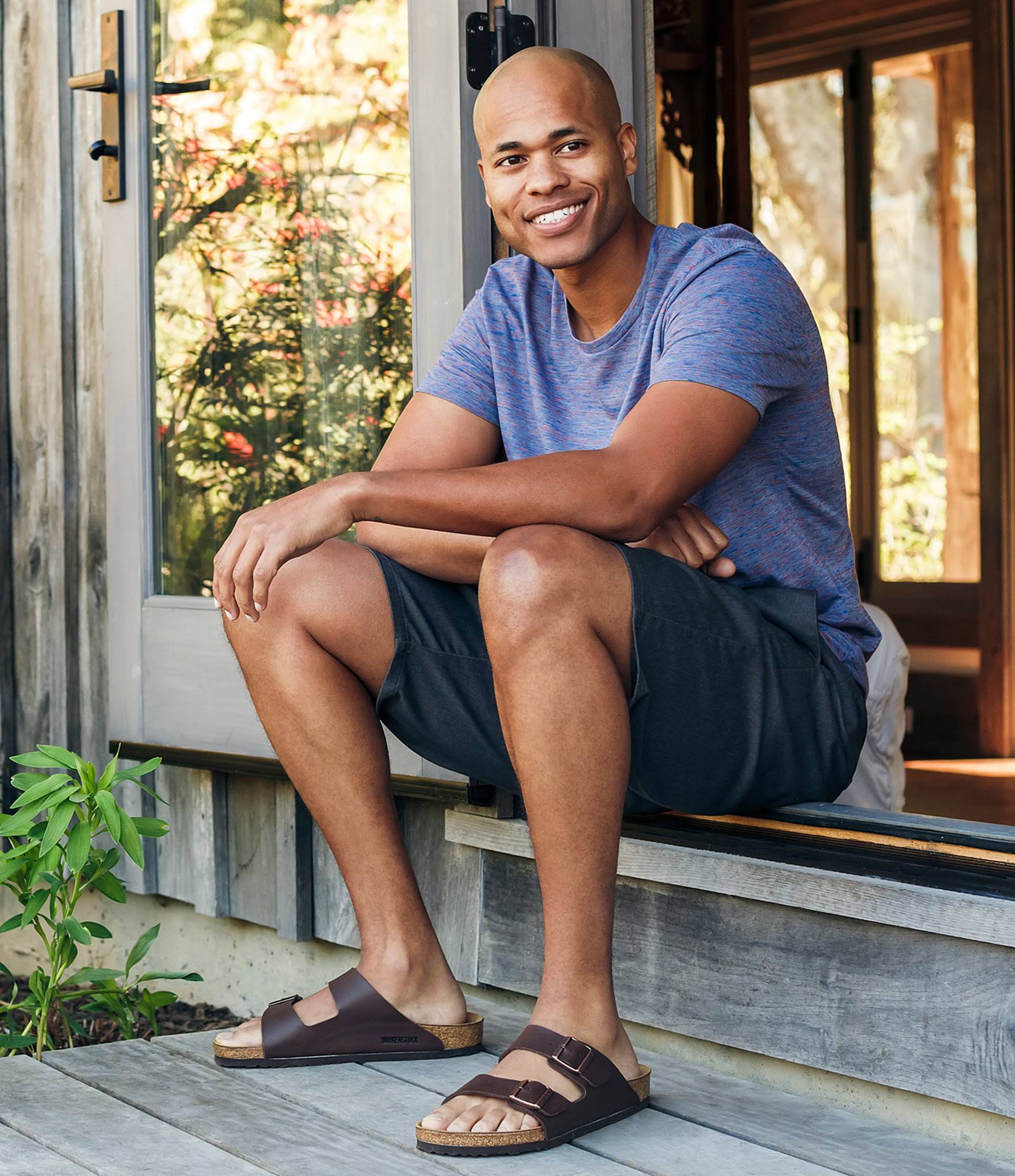 Birkenstock Arizona Soft Footbed - Leather (Unisex) Sandals Black Amalfi Leather : EU 46 (US Men's 13-13.5) Regular