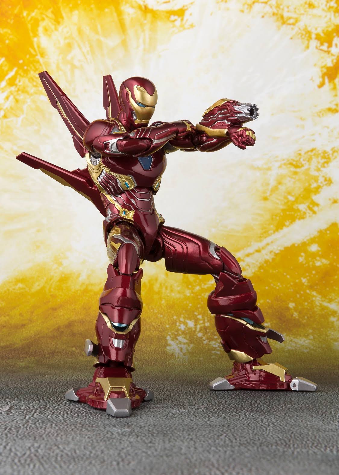 S.H.Figuarts Avengers: Infinity War Iron Man Mk-50 Nano-Weapon Set