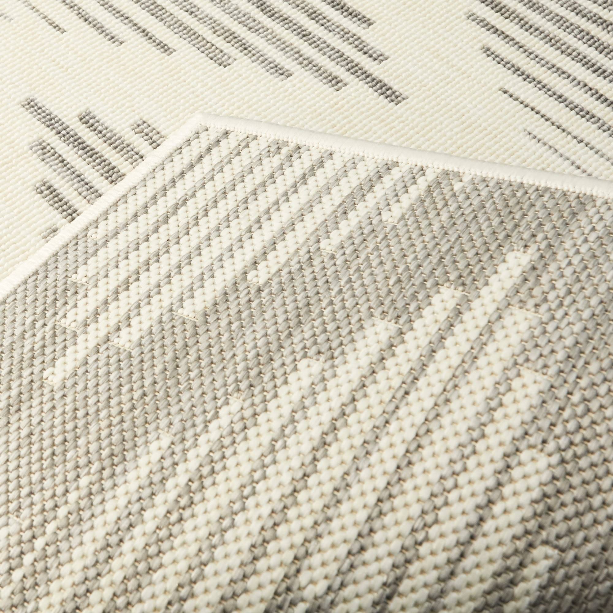 Coville Chevron Indoor/Outdoor Area Rug - 2&7x22 x 7& Runner - Taupe