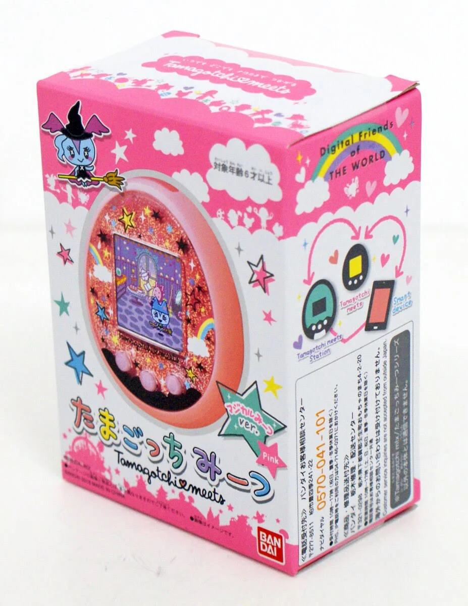 Bandai Tamagotchi Meets Magical Meets Ver. Pink
