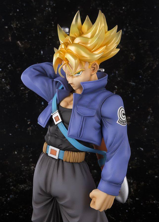Dragon Ball Z: Super Saiyan Trunks Figuarts Zero EX Figure
