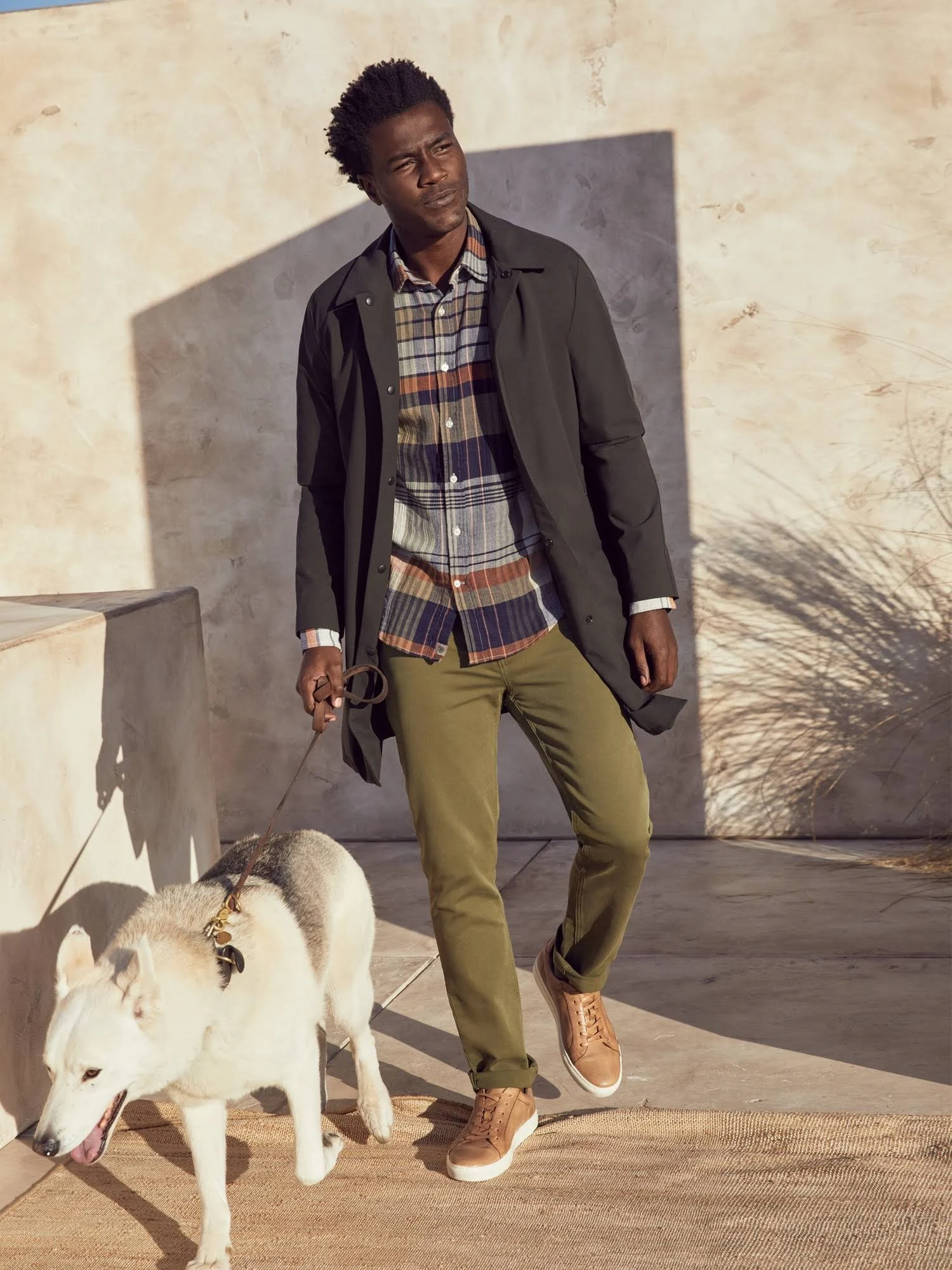 Banana Republic Men's Slim Traveler Pant Olive You Green Tall Size 34W 36L