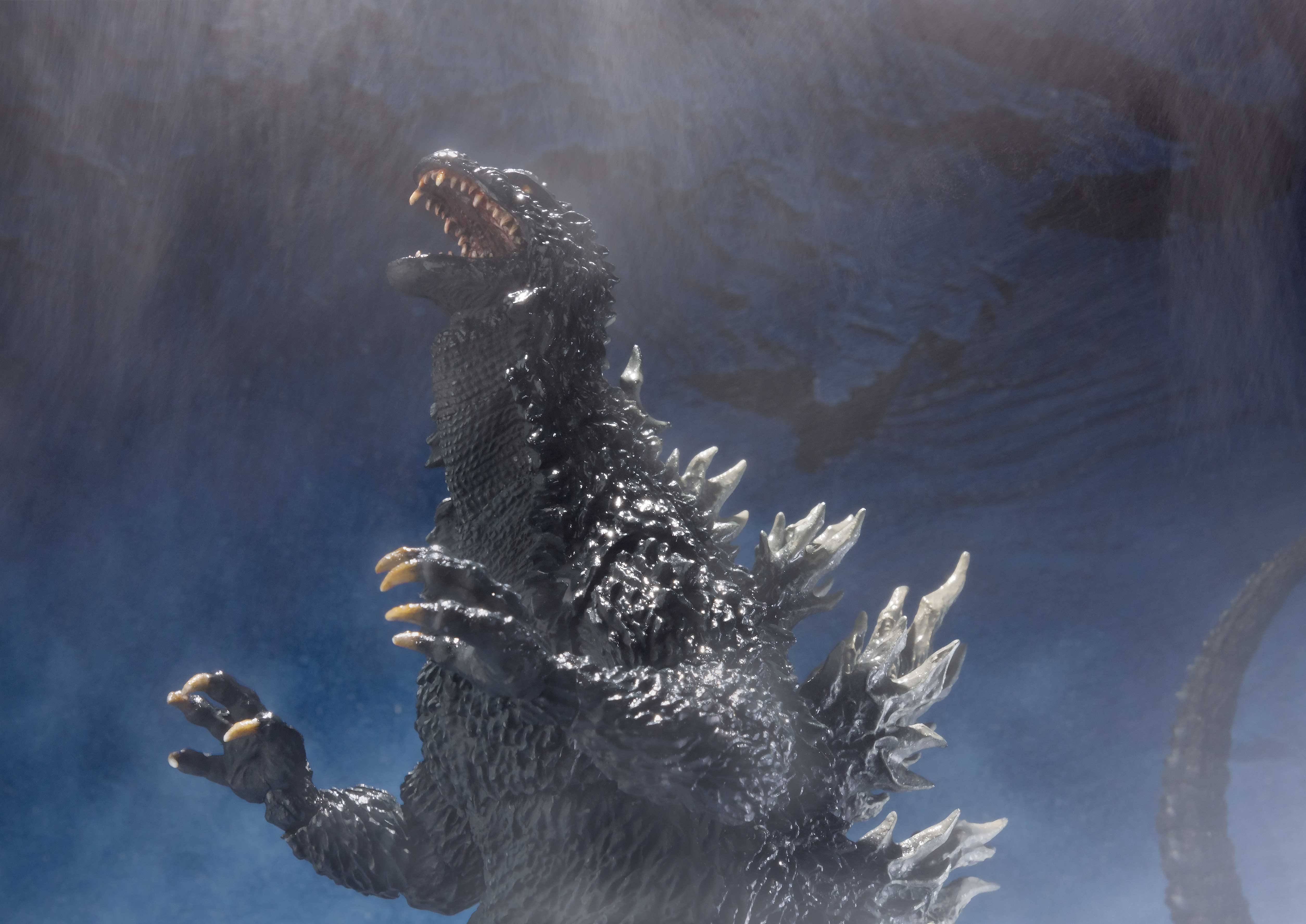 S.H.MonsterArts Godzilla (2002)