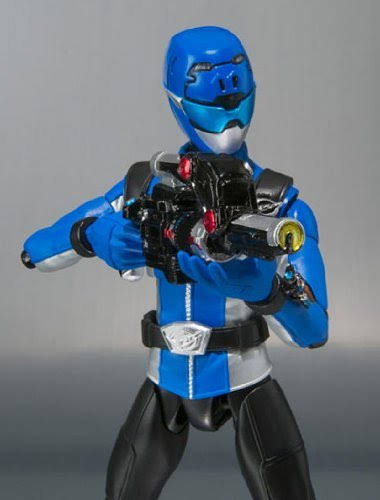 S.H.Figuarts Tokumei Sentai Go Busters Blue Buster Action Figure Bandai Japan