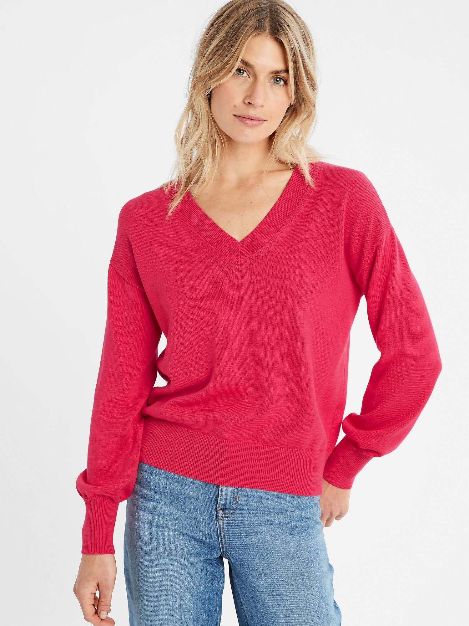 Women's Volume-Sleeve V-Neck Sweater Raspberry