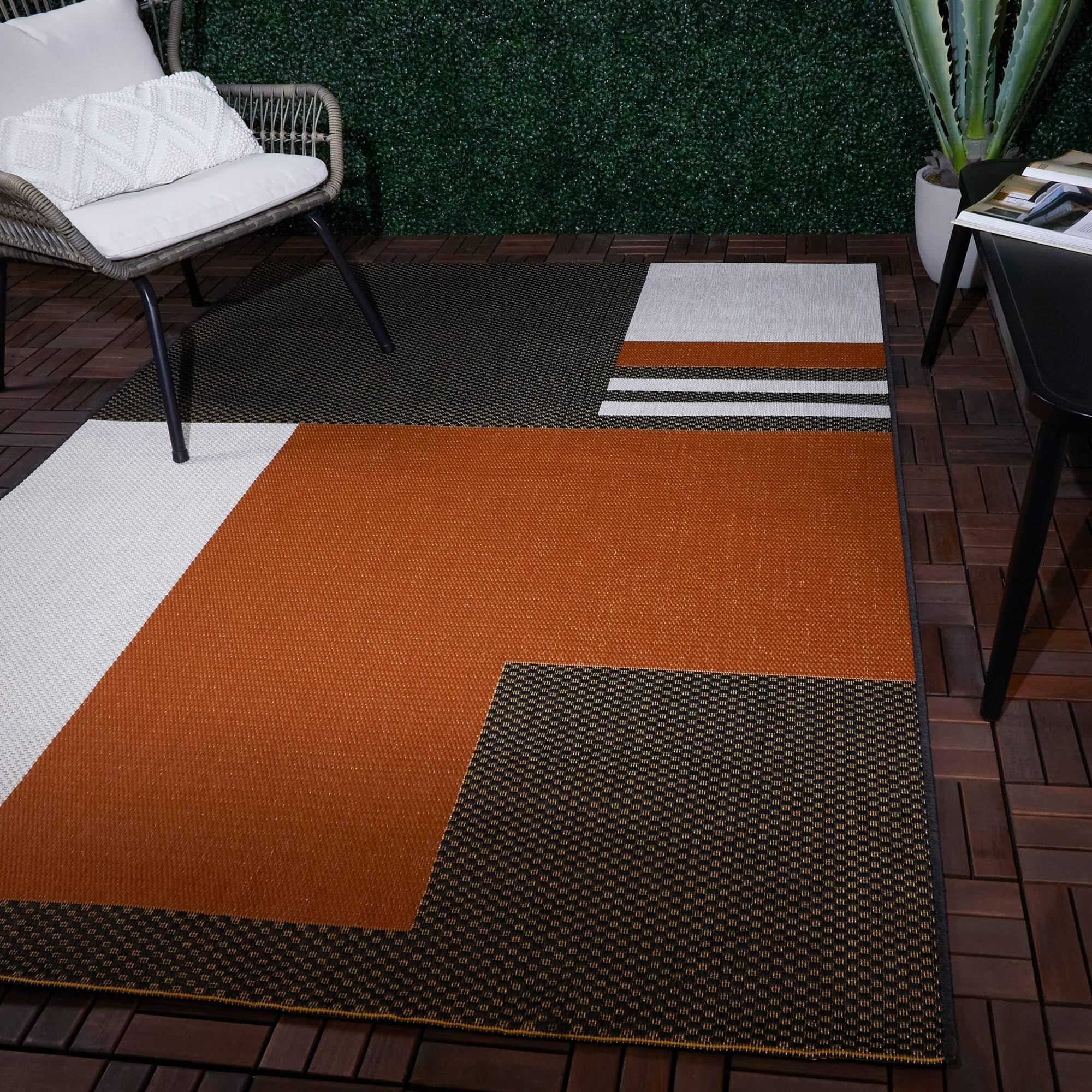 BALTA Read Burnt Orange 5 ft. x 7 ft. Modern Indoor/Outdoor Area Rug
