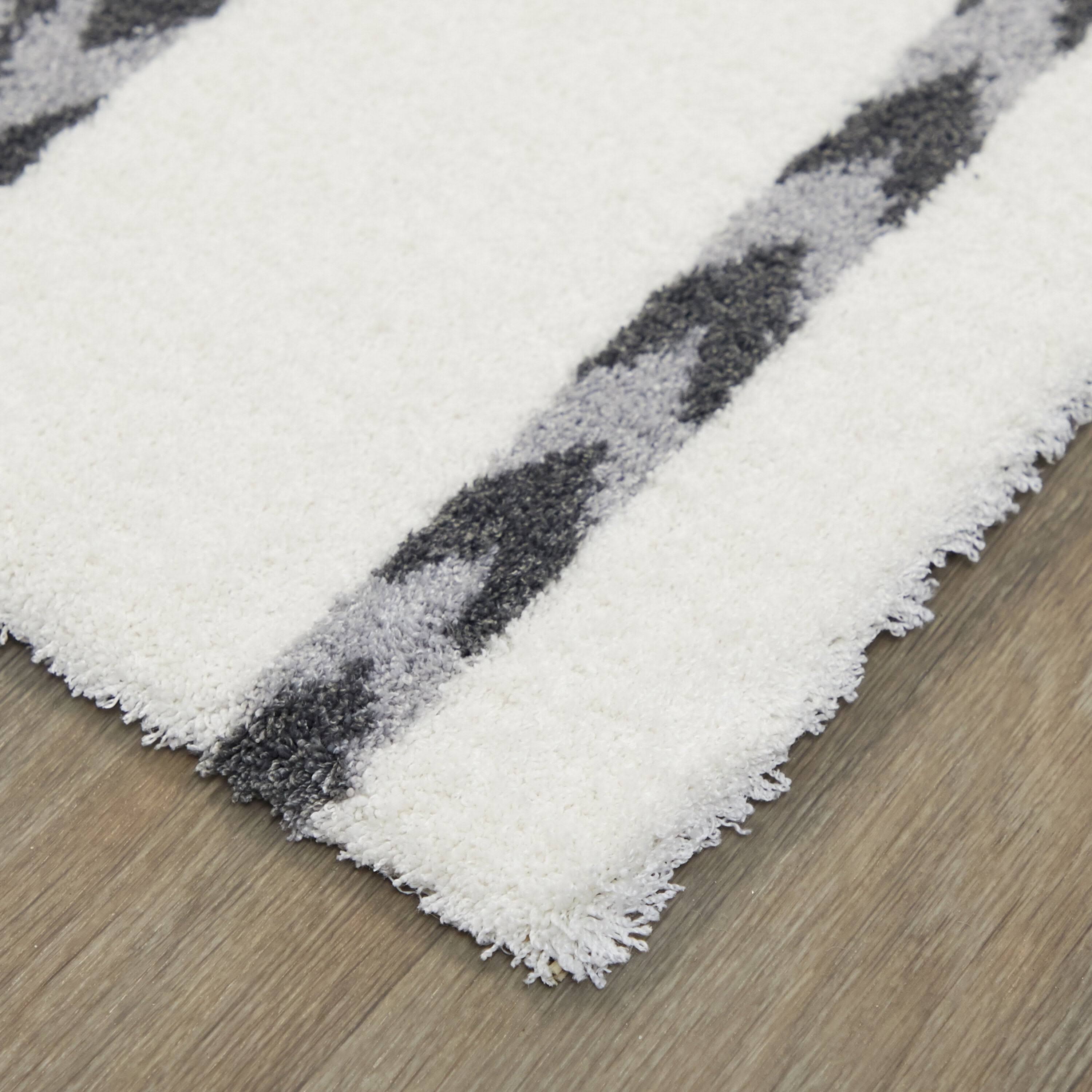 Nigel Modern Trellis Area Rug - 7&10x22 x 10& - Black