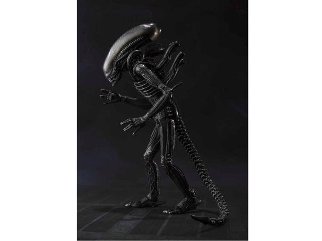 S.H. MonsterArts Big Chap Alien Action Figure