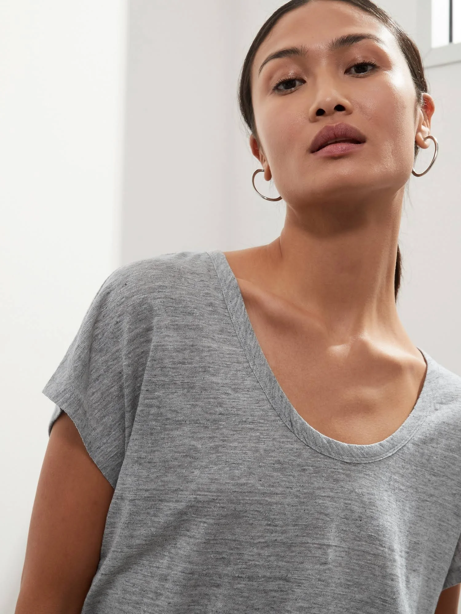 Banana Republic Women's Linen Scoop-Neck T-Shirt Heather Gray Size Xs