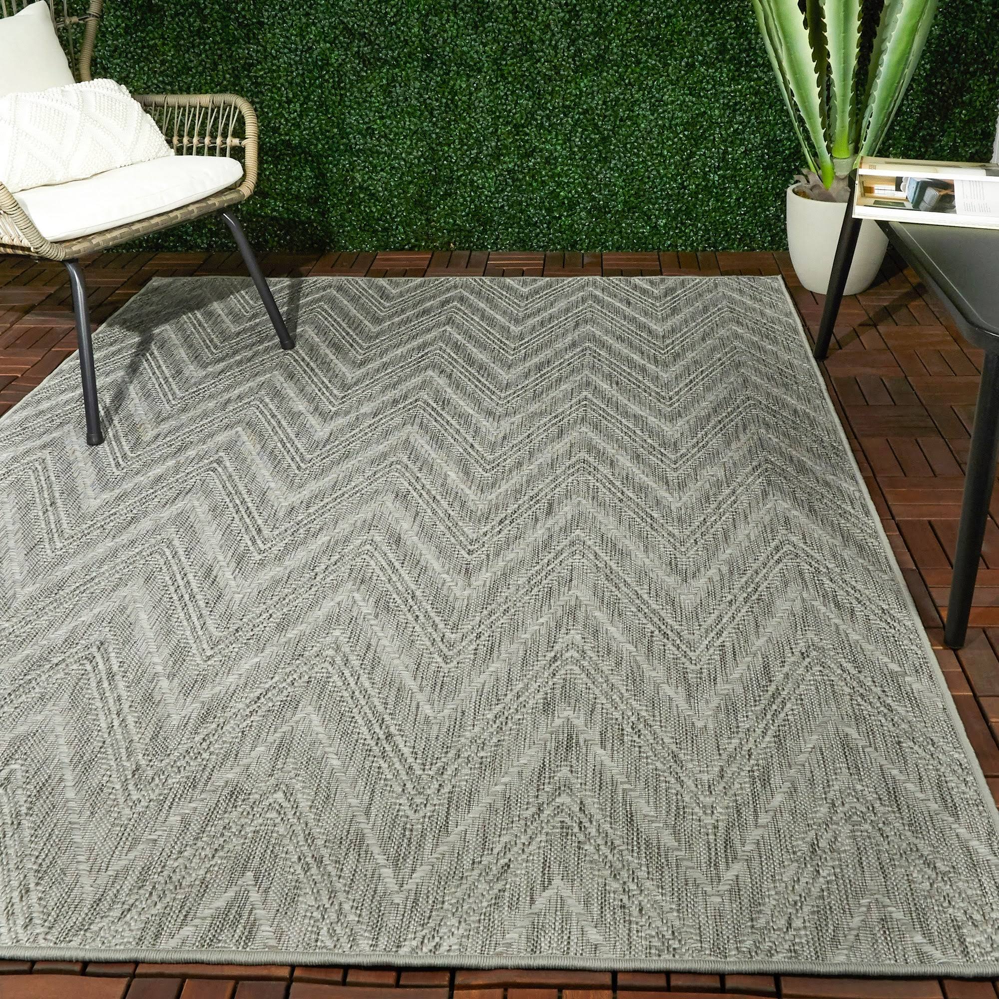 BALTA Kava Grey 8 ft. x 10 ft. Chevron Flatweave Indoor/Outdoor Area Rug