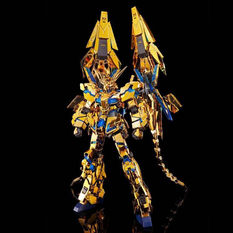 Bandai 1/144 RG RX-0 Unicorn Gundam Unit 3 Phenex (Narrative Ver.)