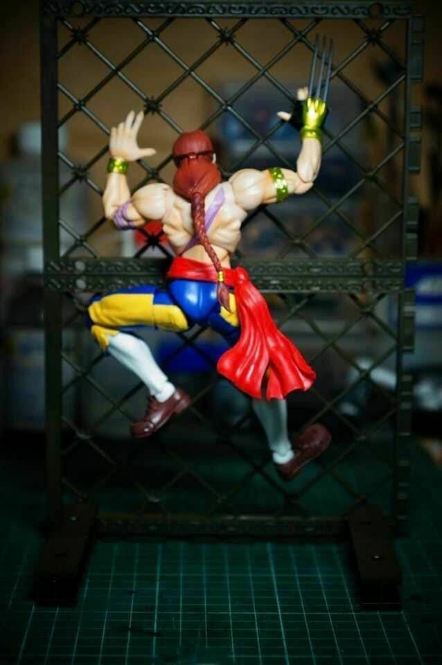 Street Fighter - Vega S.H. Figuarts Action Figure