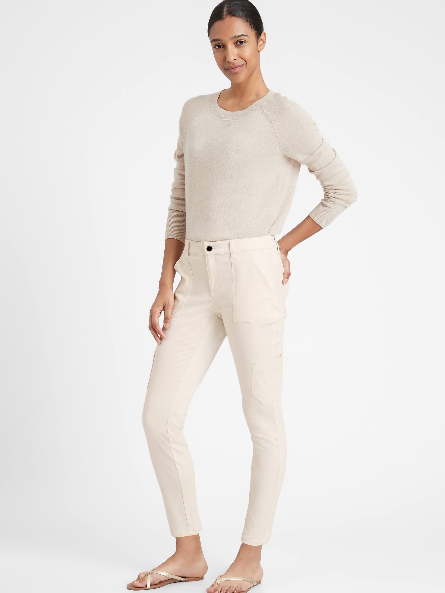 Banana Republic Women's Mid-Rise Skinny Cargo Chino Pant White Size 8 Regular