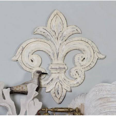 Cole & Grey Marissa Wall D Cor