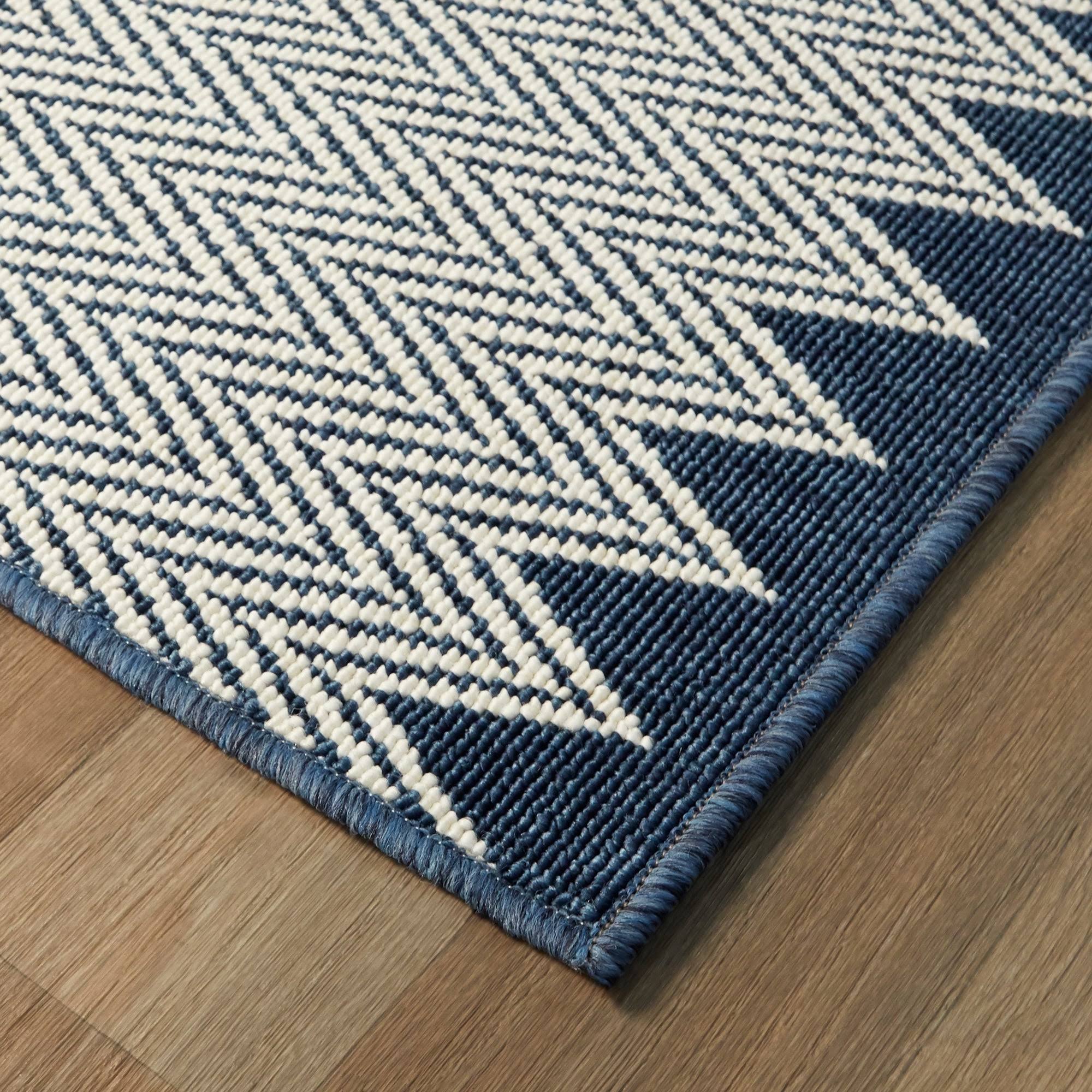 BALTA Pearson Grey 5 ft. x 7 ft. Chevron Indoor/Outdoor Area Rug