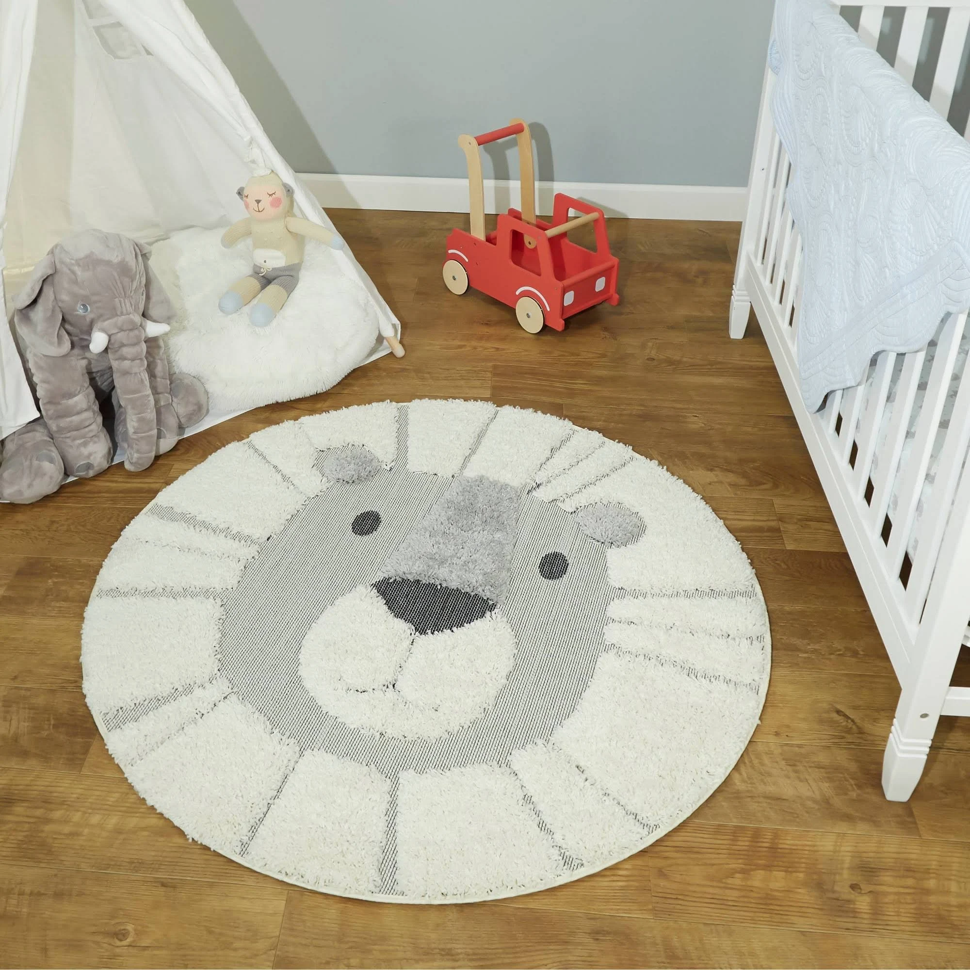 4& Lion Round Rug - Balta Rugs
