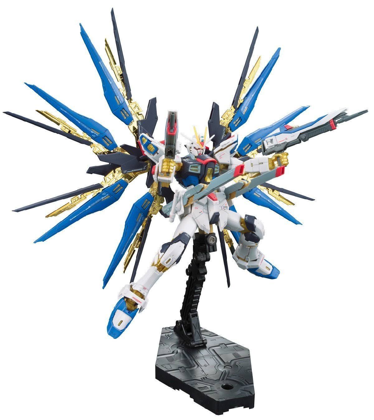 Bandai RG 1/144 ZGMF-X20A Strike Freedom Gundam Kit