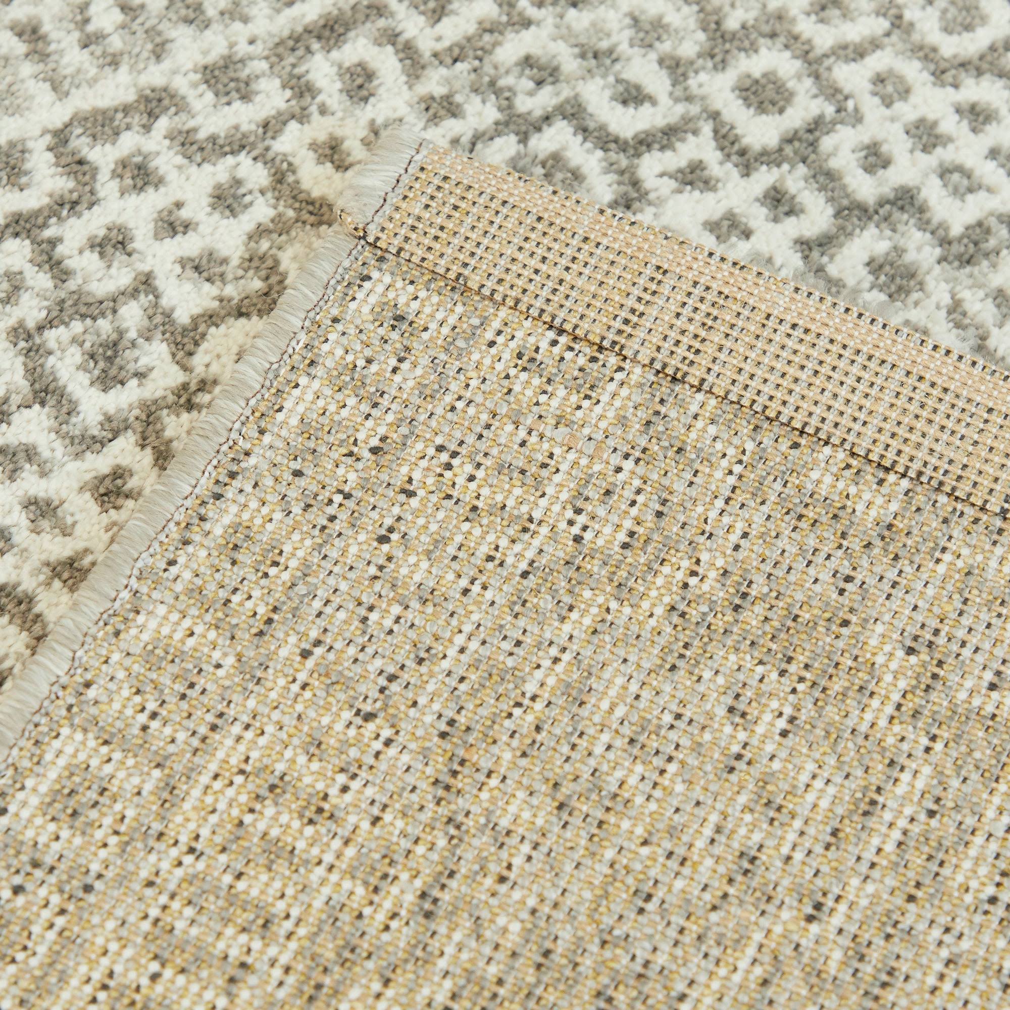 Berlage Transitional Area Rug - White - 7&10x22 x 10&