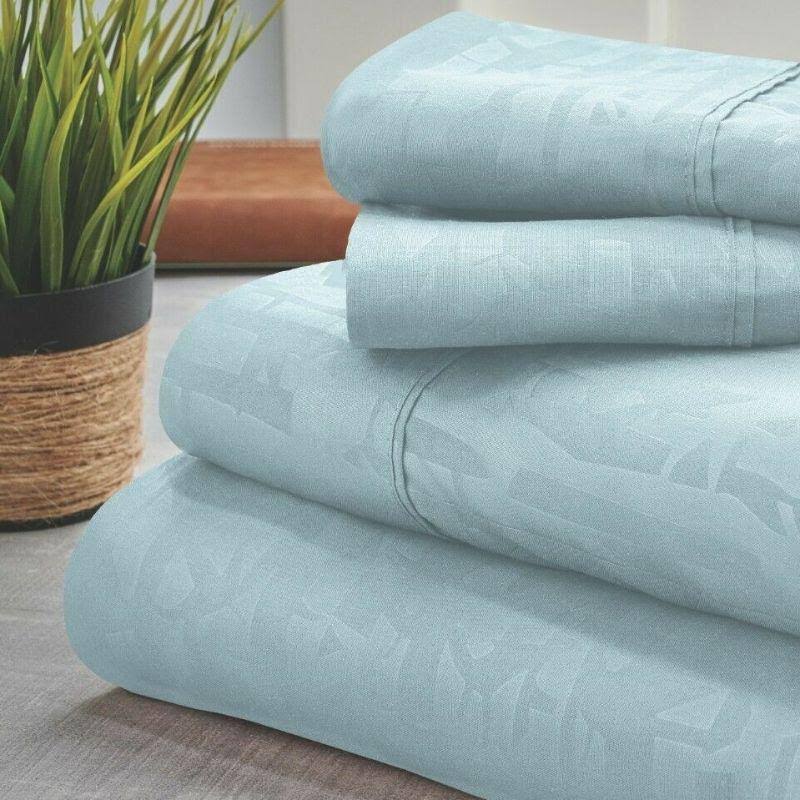 Bamboo 1800 Count Leaf Embossed Bed Sheet Set White / King