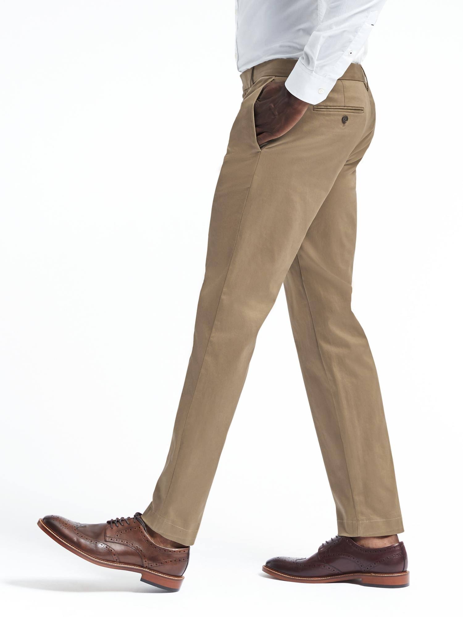 Banana Republic Men's Straight Rapid Movement Chino Pant Airforce Khaki Tall Size 38W 36L