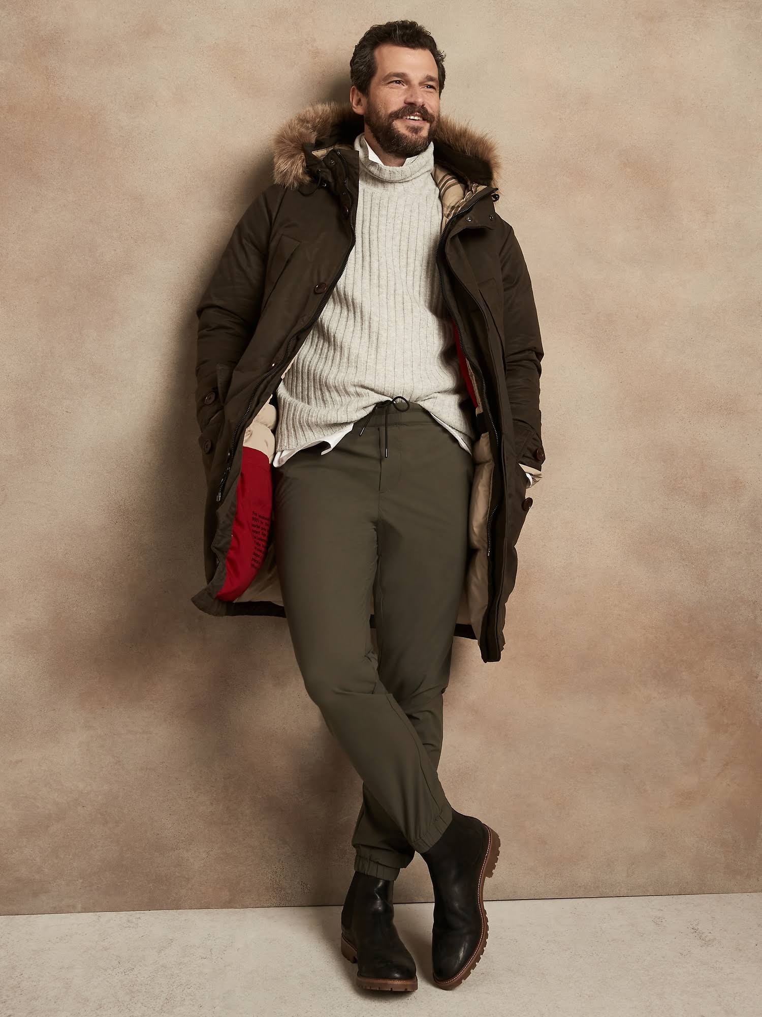 Banana Republic Men's Slim Motion Tech Jogger Steel Gray Tall Size M