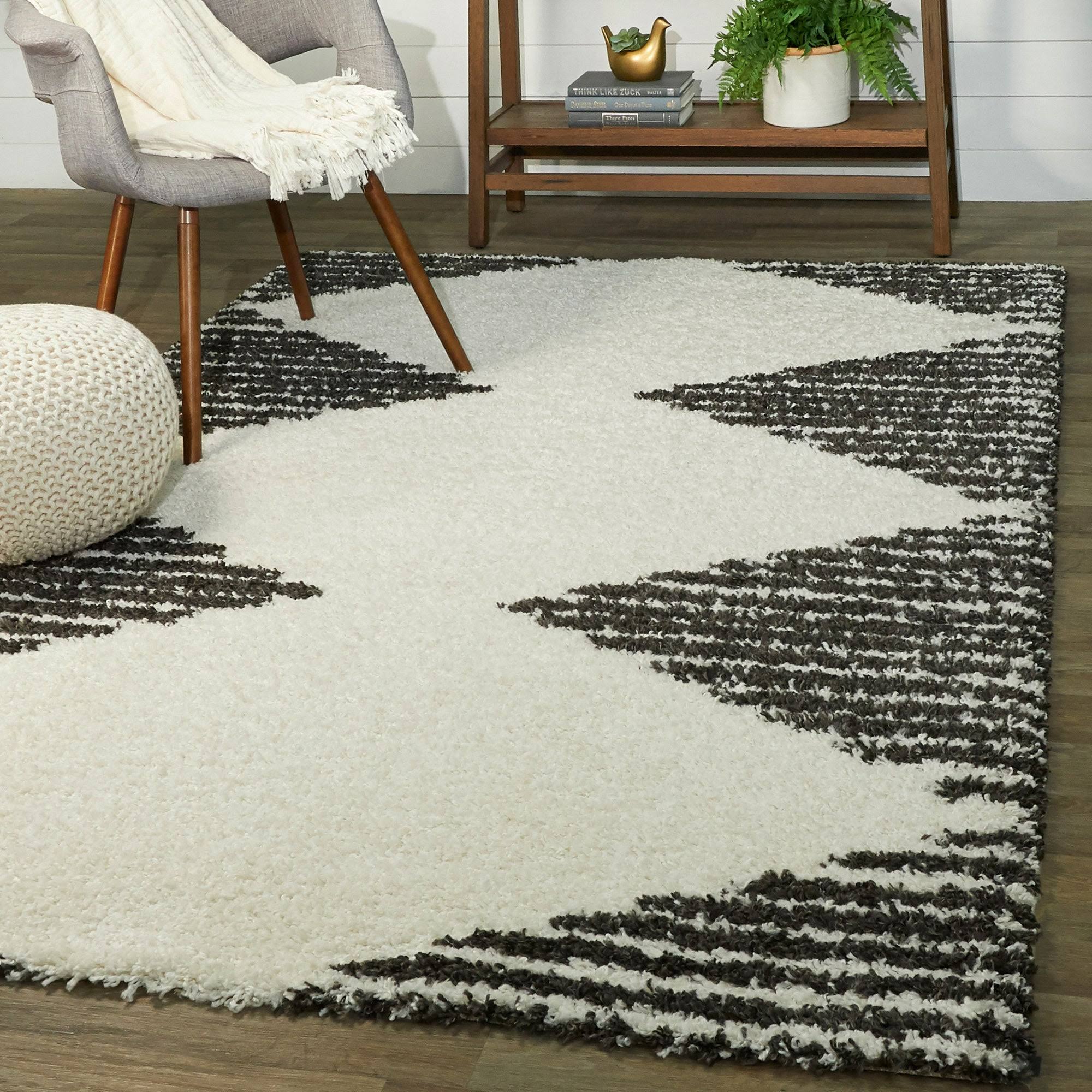 BALTA Hughes White/Charcoal 5 ft. x 7 ft. Striped Shag Area Rug