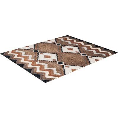 Kernan Hand-Tufted Area Rug Rug Size: Rectangle 5& x 8&