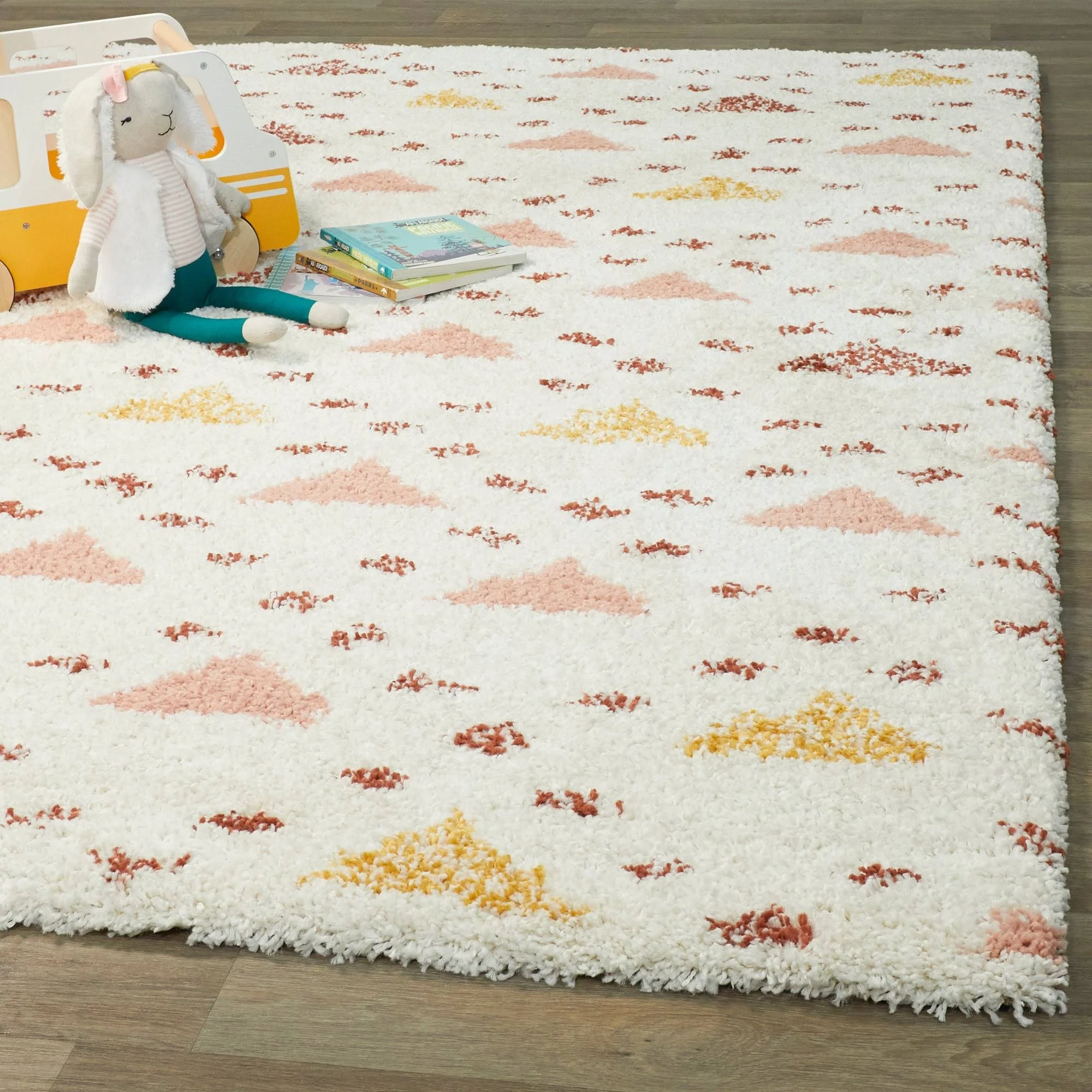 Belmonte Geometric Shag Area Rug - 2&7x22 x 7& Runner - Pink