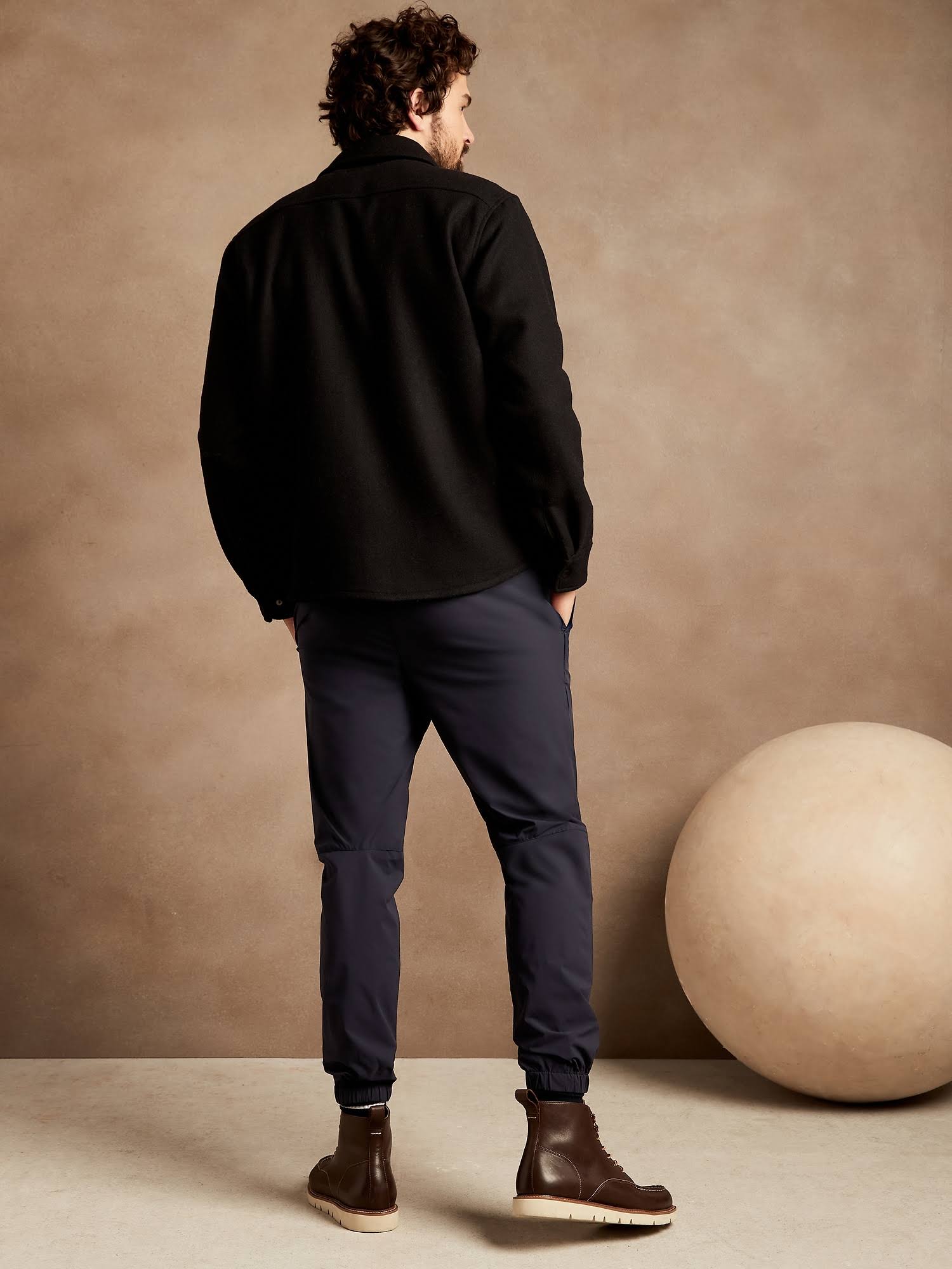 Banana Republic Men's Slim Motion Tech Jogger Navy Tall Size XL