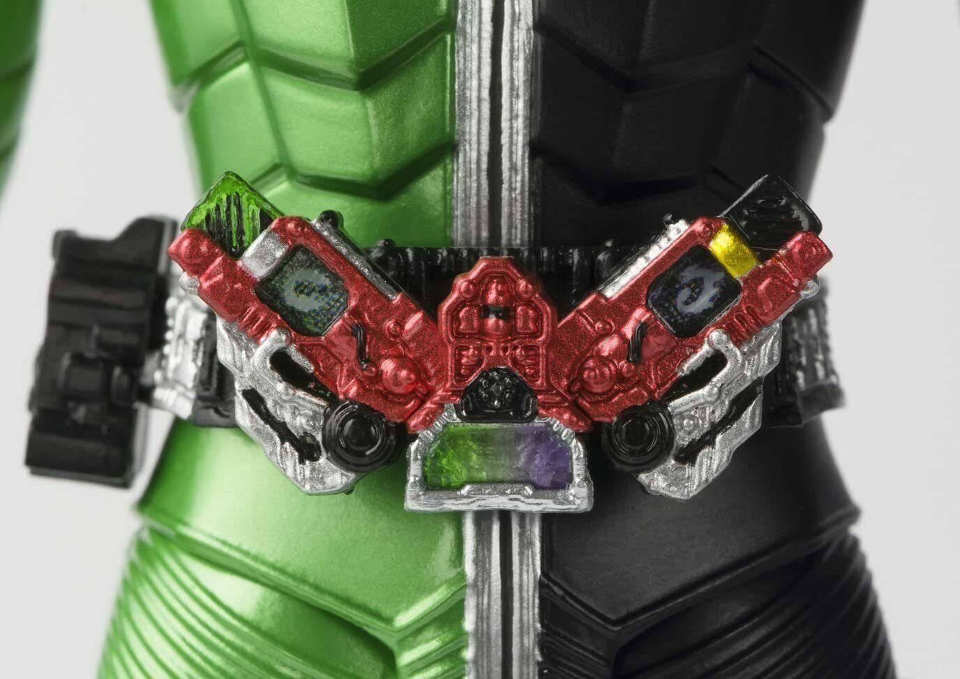 Kamen Rider W Cyclone Joker S.H.Figuarts Figure