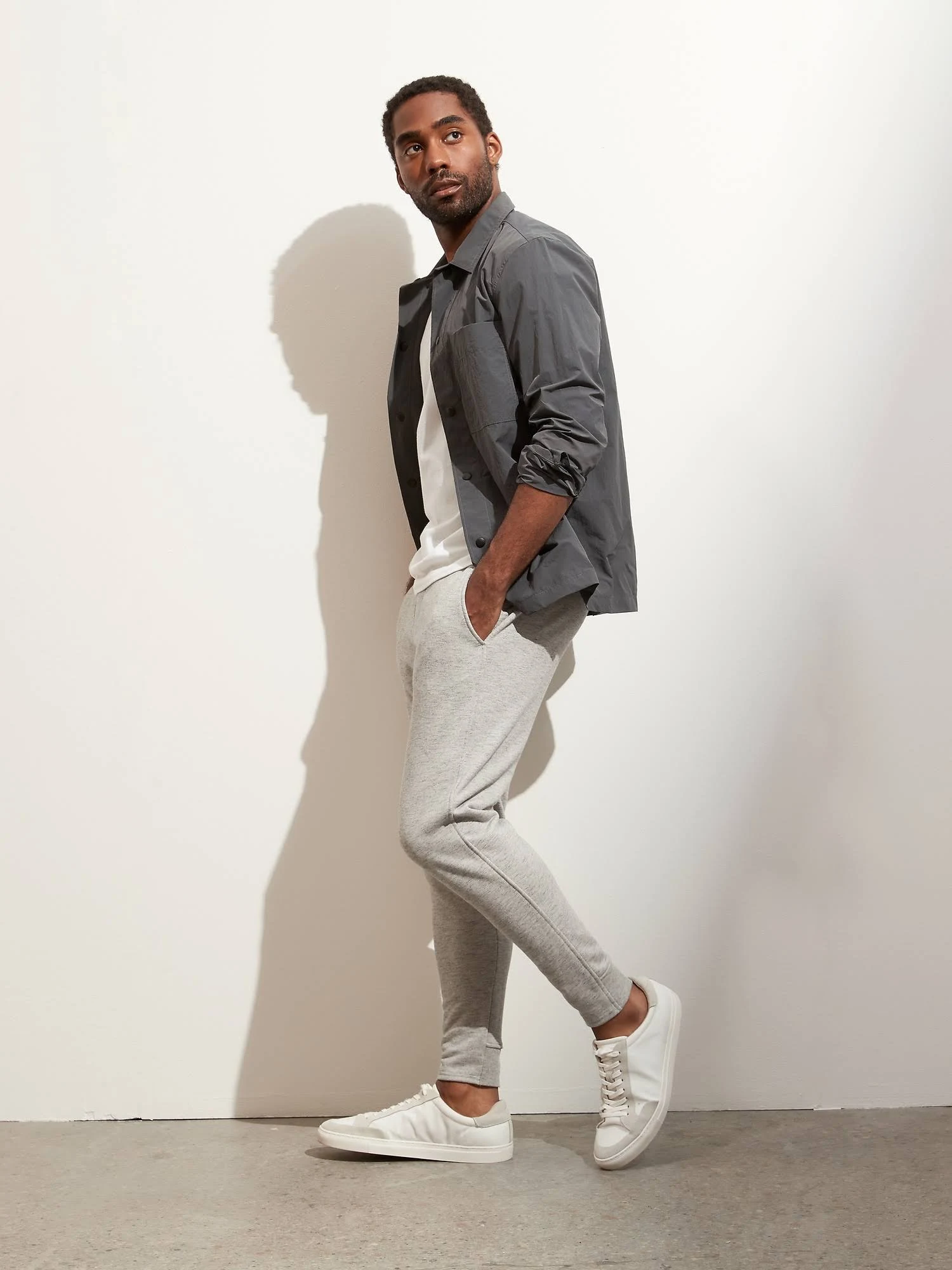 Banana Republic Men's French Terry Jogger Rock Gray Size S