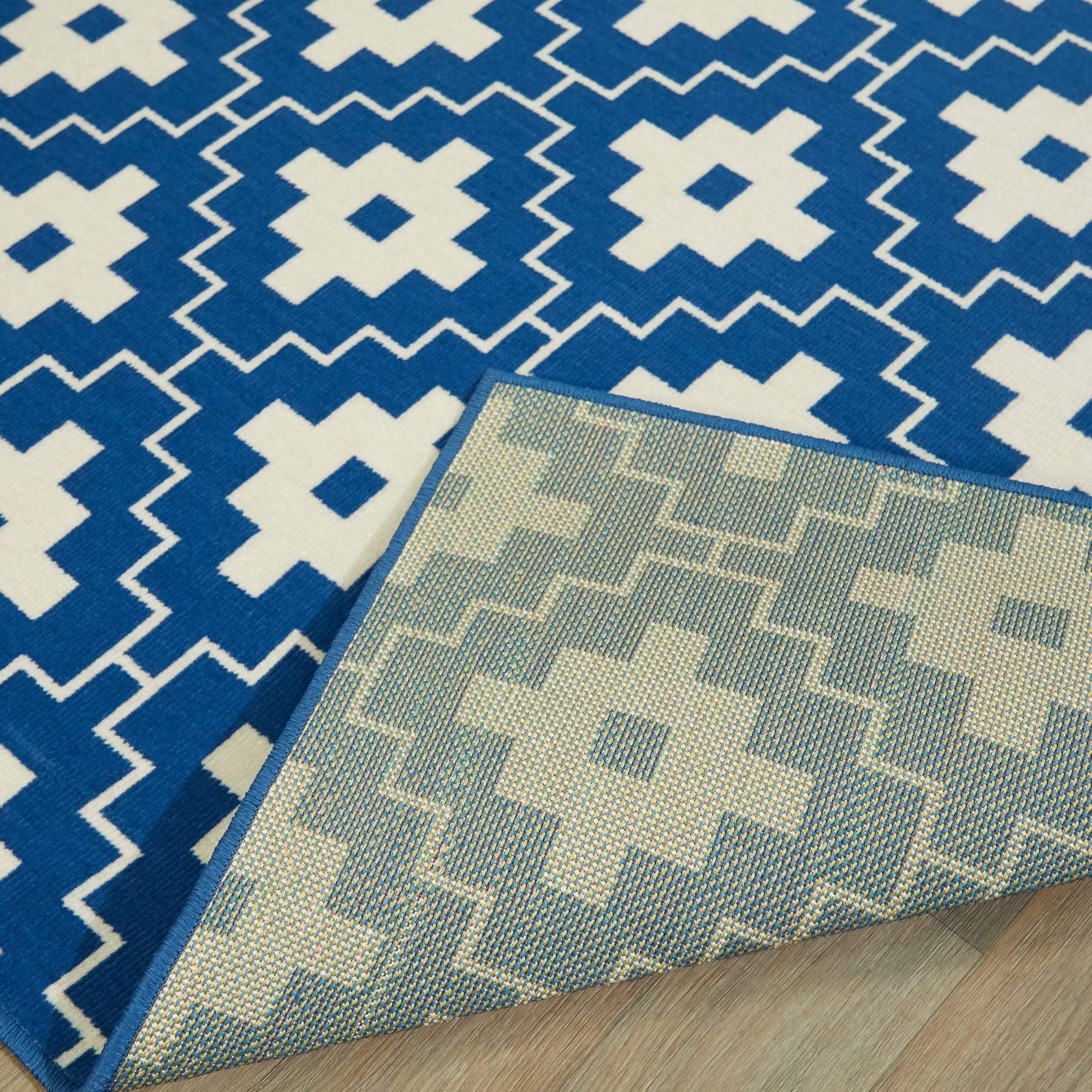 BALTA Gregory Pink 5 ft. x 7 ft. Geometric Trellis Area Rug