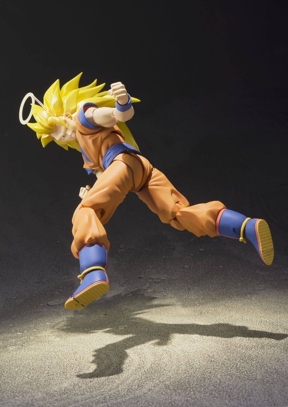 Dragon Ball Z: Super Saiyan 3 Son Goku S.H.Figuarts Action Figure