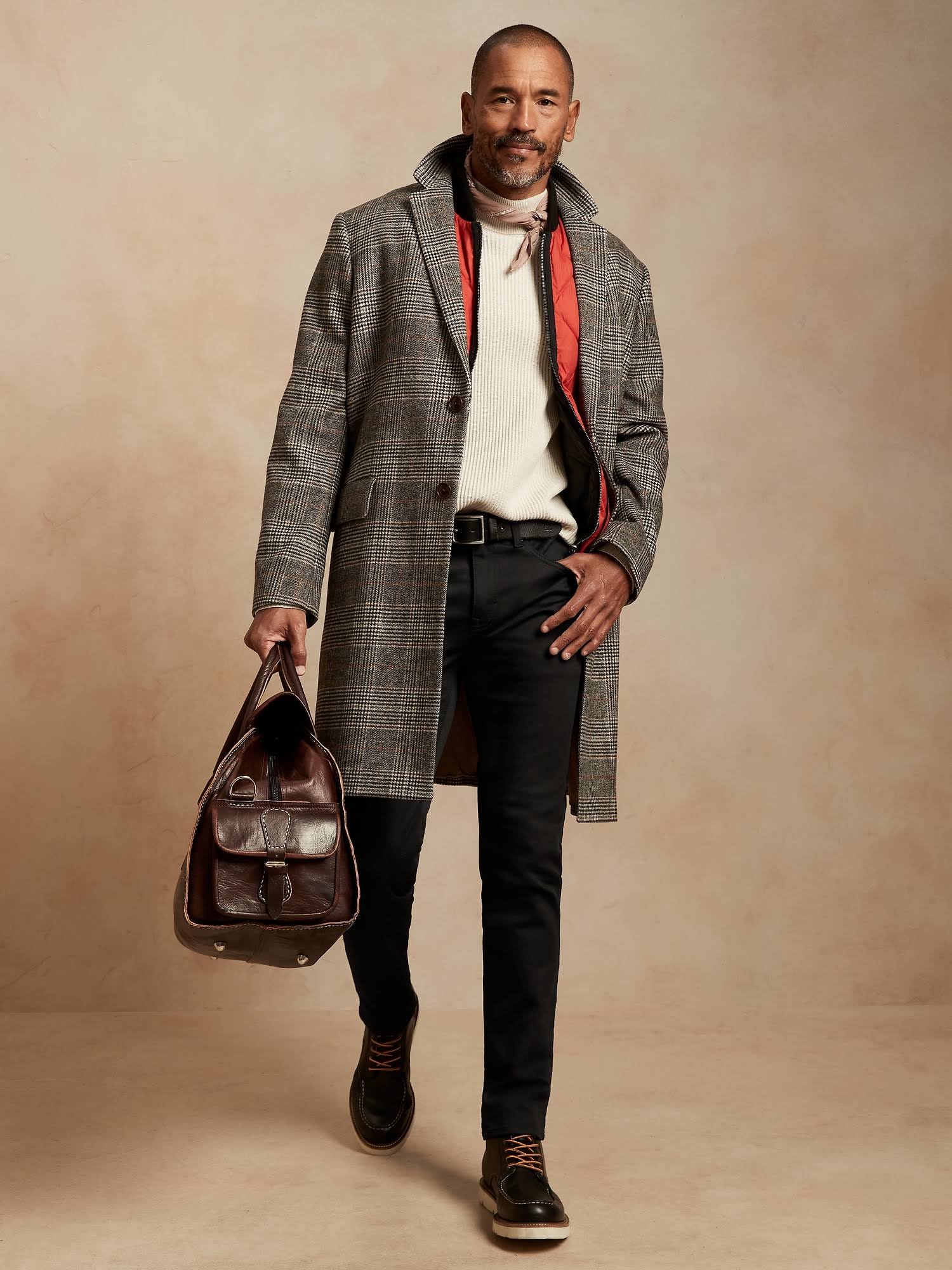 Banana Republic Men's Slim Traveler Pant Stay Black Size 33W 34L