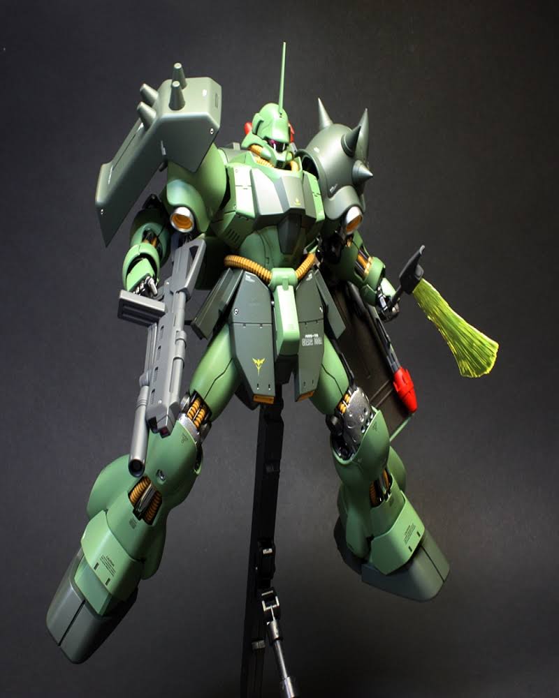 Bandai Gundam mg 1/100 Geara Doga