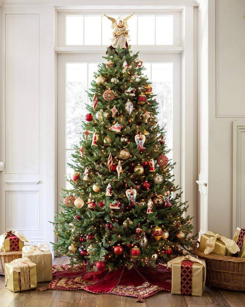 Balsam Hill BH Balsam Fir Premium Artificial Christmas Tree 7.5 Feet Unlit