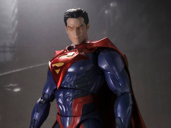 Injustice S.H.Figuarts Superman