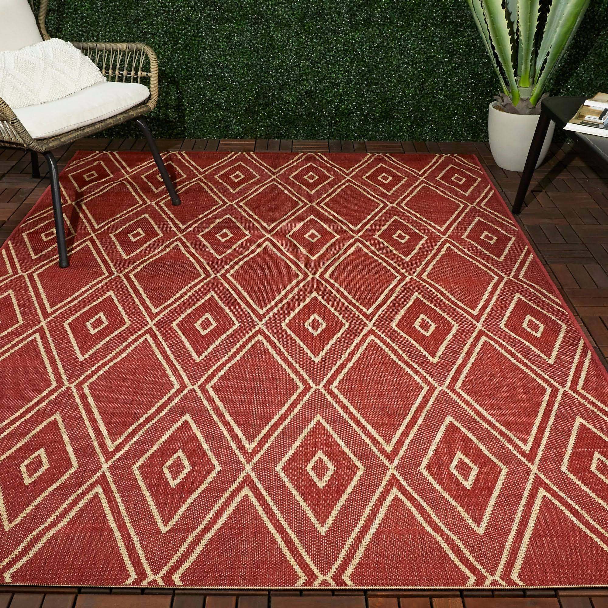 Carmine Trellis Indoor/Outdoor Area Rug - 5&3x22 x 7&5x22 - Red