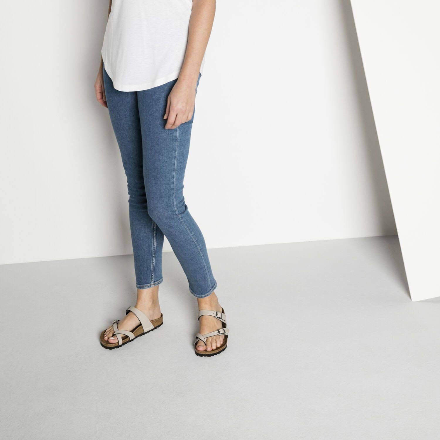 Birkenstock Women's Mayari Vegan (40 Stone Pull Up BF)