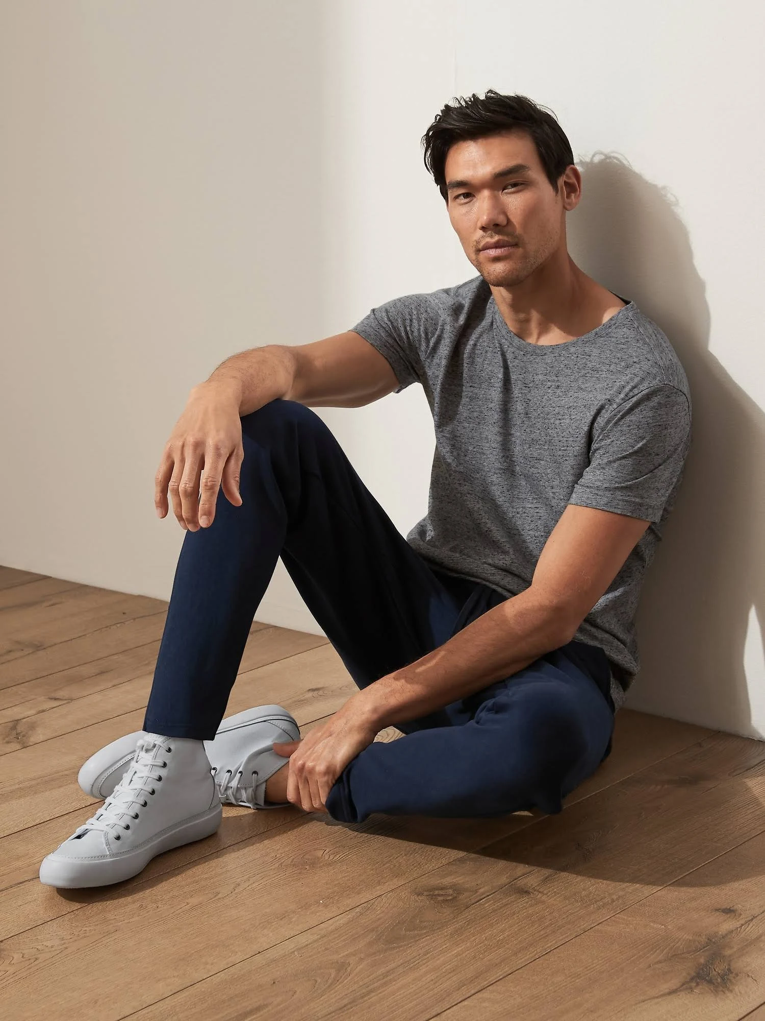 Banana Republic Men's French Terry Jogger Navy Size L