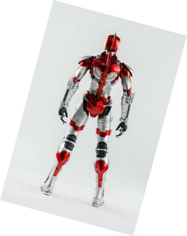 Ultraman - Suit Action Figure