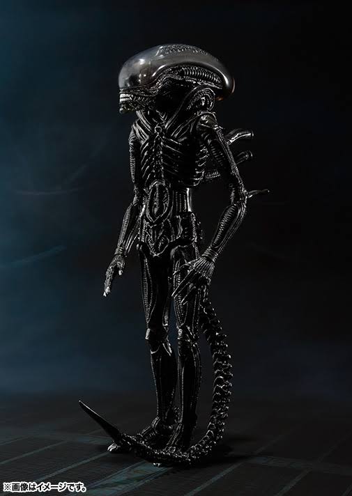 S.H. MonsterArts Big Chap Alien Action Figure