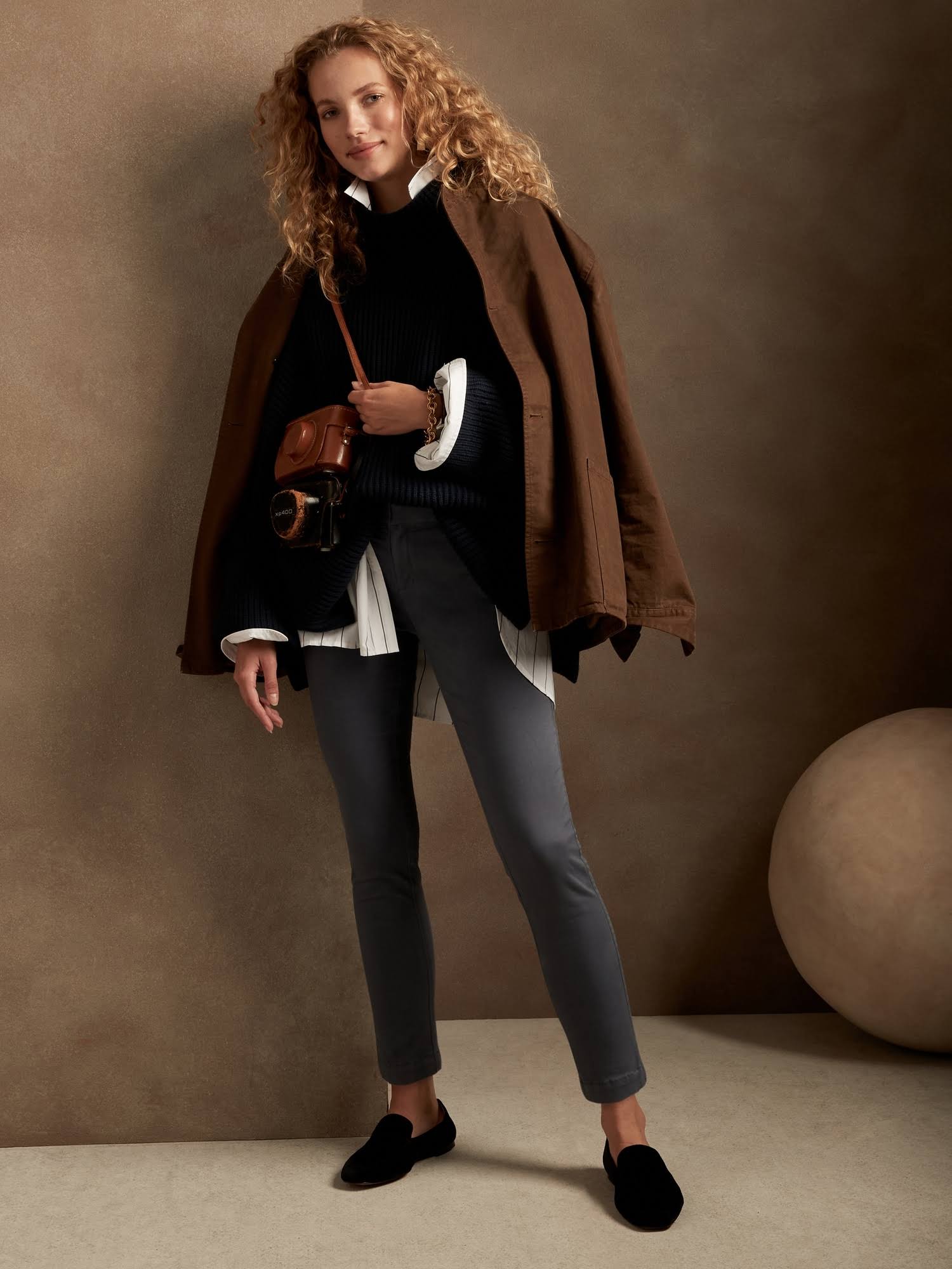 Banana Republic Women's Mid-Rise Skinny Chino Pant Vintage Blue Size 0 Regular